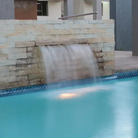 Lana'S Boutique Hotel-3